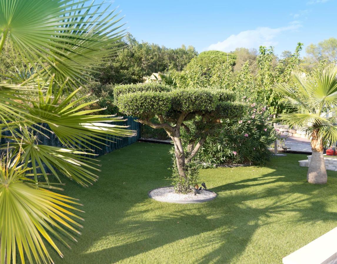 Villa Quietude Bagnols-en-Forêt Kültér fotó
